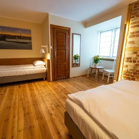 Gosciniec Krol Sielaw W Centrum Mikolajek Z Restauracja Regionalna Bed & Breakfast Mikolajki (Mragowo)