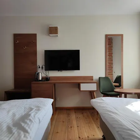 Gosciniec Krol Sielaw W Centrum Mikolajek Z Restauracja Regionalna Bed & Breakfast *